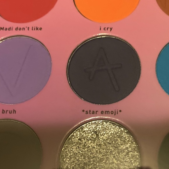 Morphe x Avani Gregg for the Bebs - Picture 4 of 10